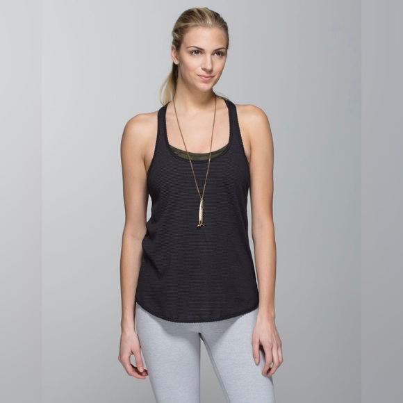 LULULEMON 105 F Singlet Tank Top Scalloped Trim Black Striped Lightweight Shirt - Picture 4 of 16